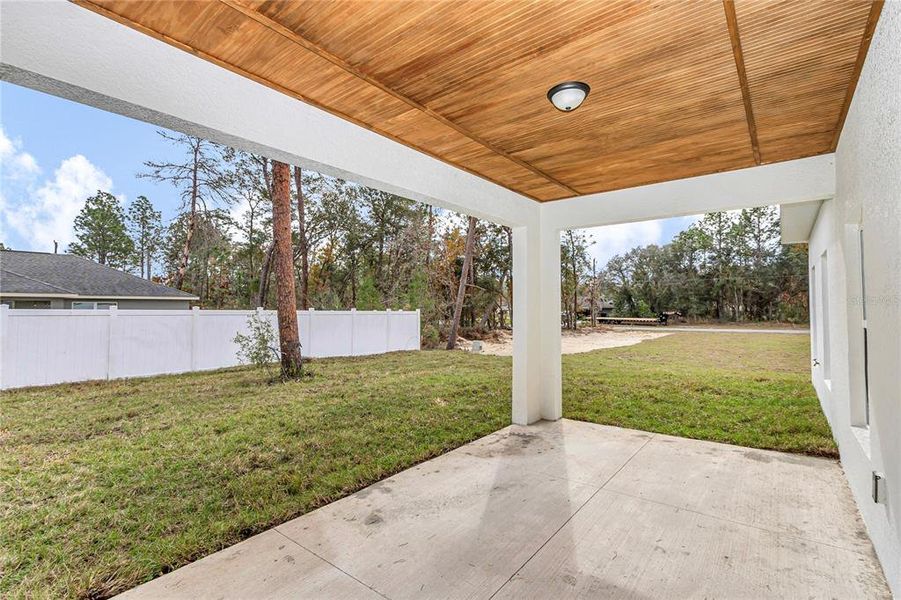 Exterior details and patio area of a home in , Ocala (Image 24).