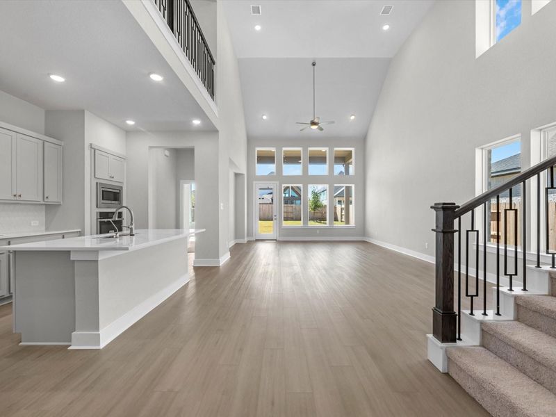 Spacious, unfurnished interior of a new home in Clopton Farms, Montgomery (Image 12).