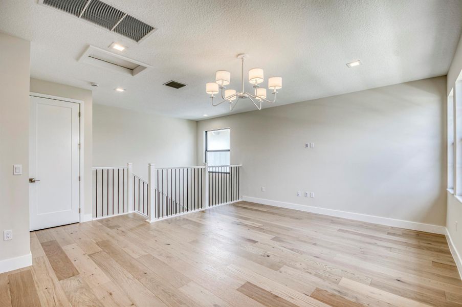 Spacious, unfurnished interior of a new home in Apex at Avenir, Palm Beach Gardens (Image 18).