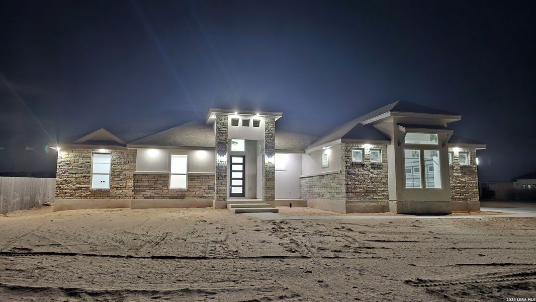 In-progress construction of a new home in , La Vernia, TX (Image 40).