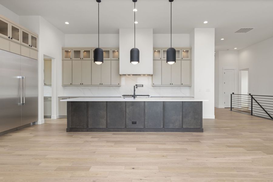 1727 Abundance - Kitchen