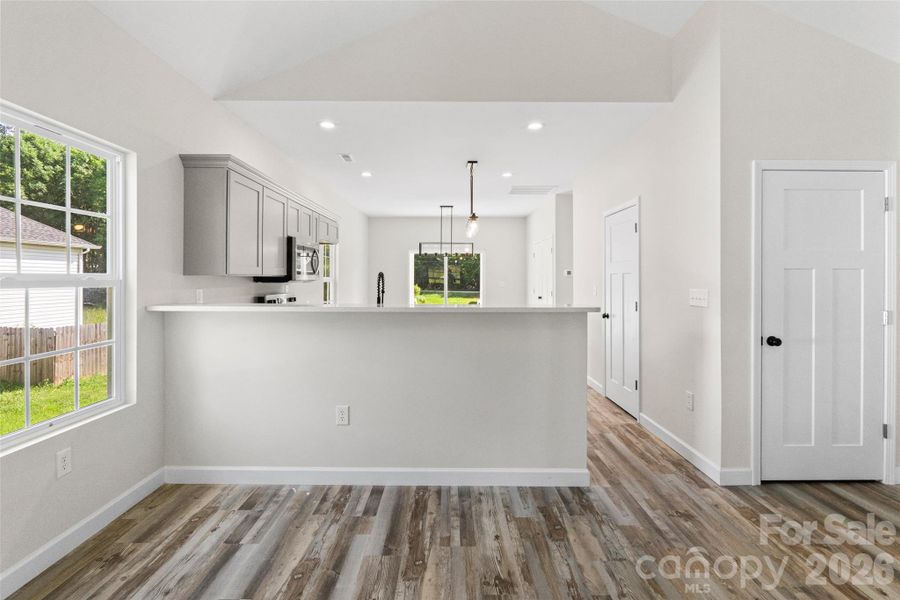 Spacious, unfurnished interior of a new home in , York (Image 26).