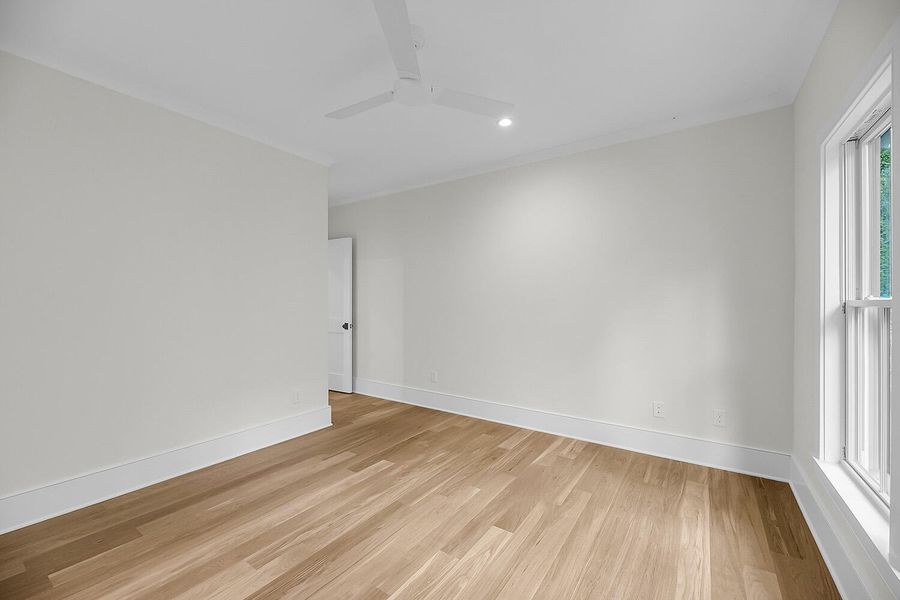 Spacious, unfurnished interior of a new home in , Johns Island (Image 26). Spacious, unfurnished interior of a new home in , Johns Island (Image 26).