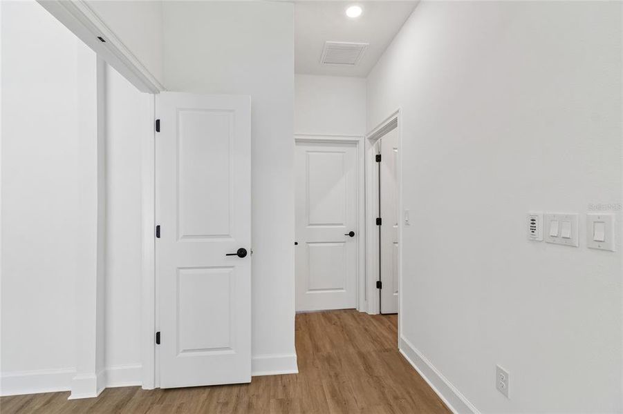 Spacious, unfurnished interior of a new home in , Weeki Wachee (Image 49). Spacious, unfurnished interior of a new home in , Weeki Wachee (Image 49).