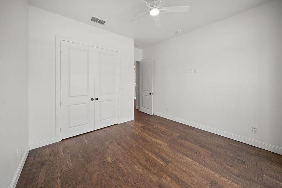 Spacious, unfurnished interior of a new home in , Tyler (Image 29).