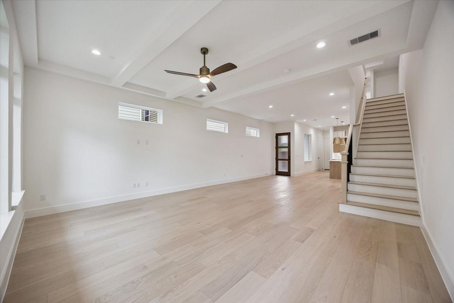 Spacious, unfurnished interior of a new home in , Houston (Image 19).