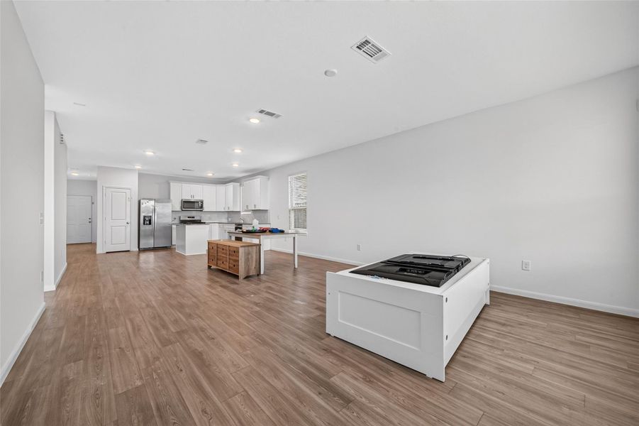 Spacious, unfurnished interior of a new home in Marvida, Cypress (Image 23).