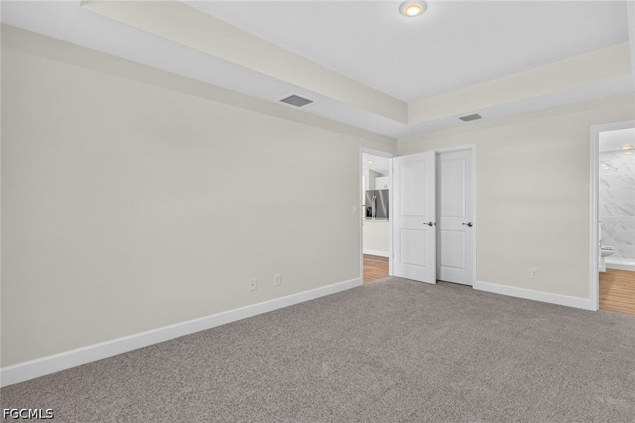 Spacious, unfurnished interior of a new home in Cape Coral, Cape Coral (Image 22). Spacious, unfurnished interior of a new home in Cape Coral, Cape Coral (Image 22).