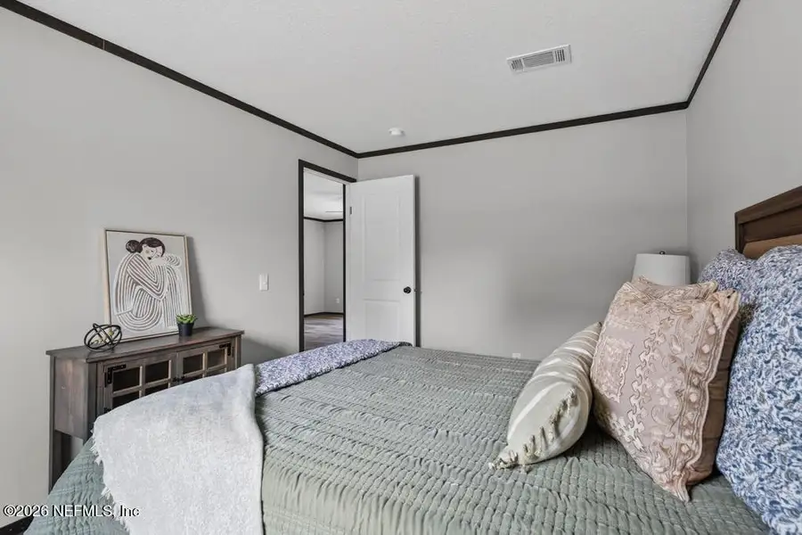 Furnished interior view inside a new home in , Callahan (Image 41).