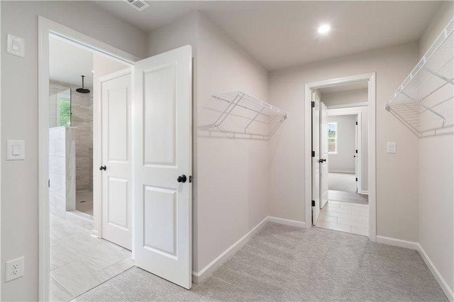 Spacious, unfurnished interior of a new home in Tiberon Woods, Cumming (Image 19).