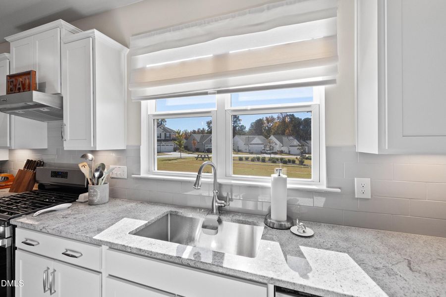 20-2501 Friars Head _9375