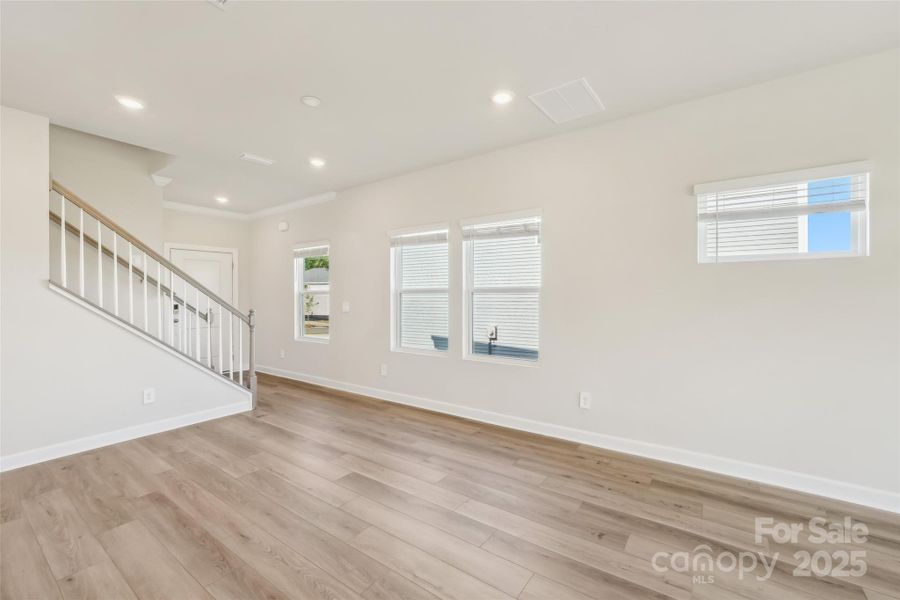 Spacious, unfurnished interior of a new home in Walnut Reserve, Conover (Image 20).
