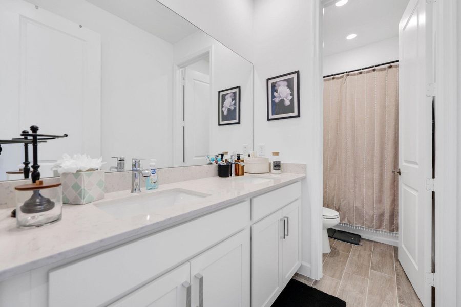 Furnished interior view inside a new home in , Loxahatchee (Image 10).