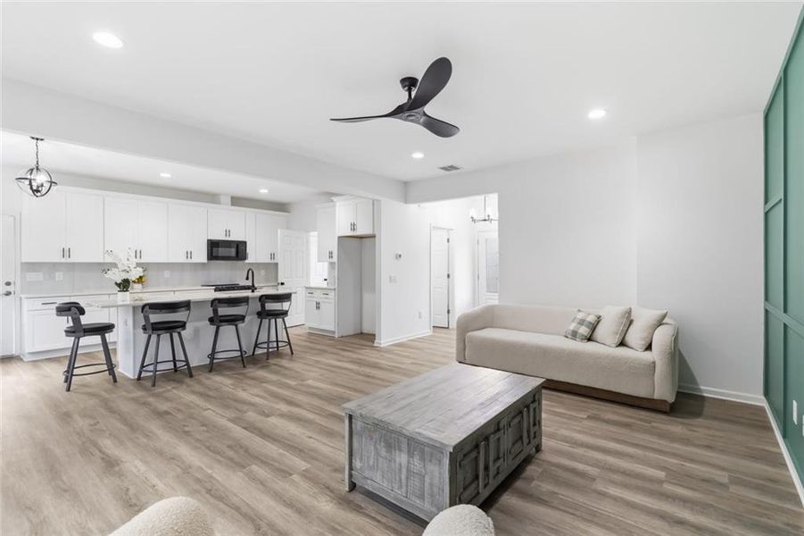 Furnished interior view inside a new home in , Gainesville (Image 6).