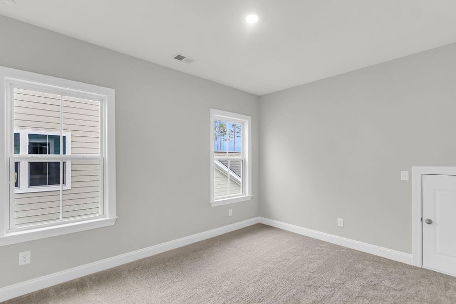 Spacious, unfurnished interior of a new home in Cherrywood Estates, Summerville (Image 49). Spacious, unfurnished interior of a new home in Cherrywood Estates, Summerville (Image 49).