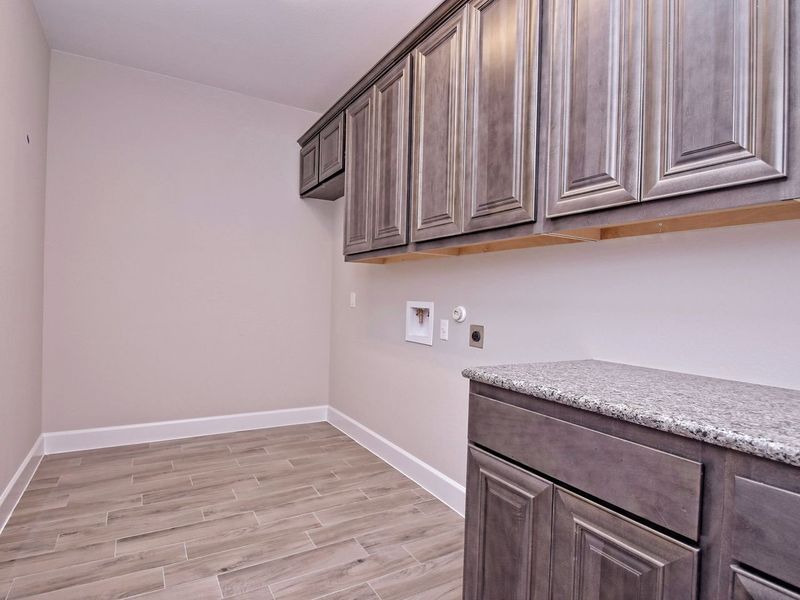 Image 531 representing the San Simeon I by Giddens Homes in Clearwater Ranch, Liberty Hill, TX.