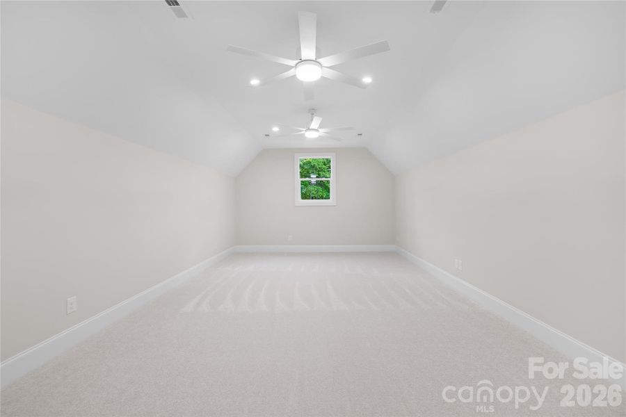 Upstairs Bonus Room