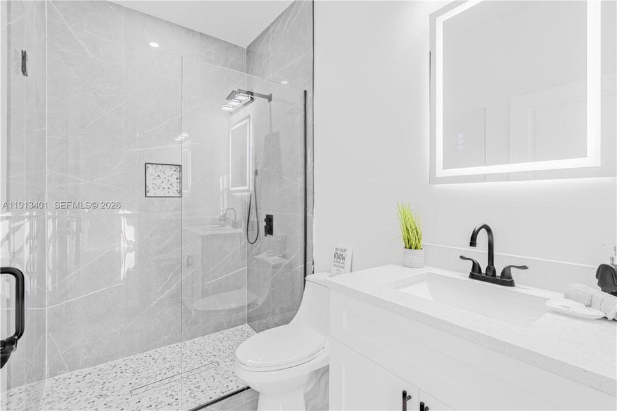 Furnished interior view inside a new home in , Lehigh Acres (Image 8).
