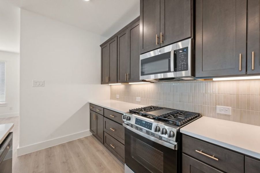 Furnished interior view inside a new home in Chelsea Commons, Allen (Image 5).