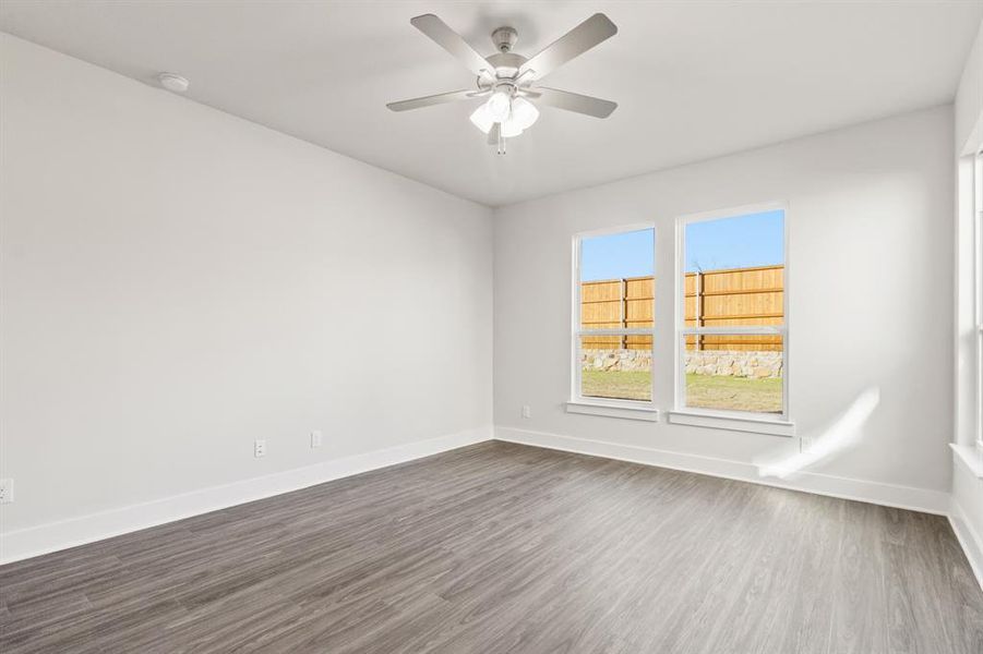 Spacious, unfurnished interior of a new home in , Garland (Image 11).