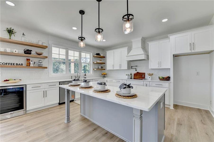 Furnished interior view inside a new home in , Jefferson (Image 11).