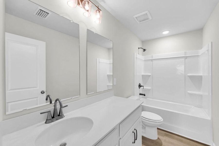 Furnished interior view inside a new home in , Ravenel (Image 6).