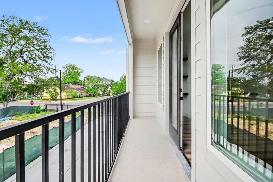 Exterior details and patio area of a home in , Houston (Image 3).