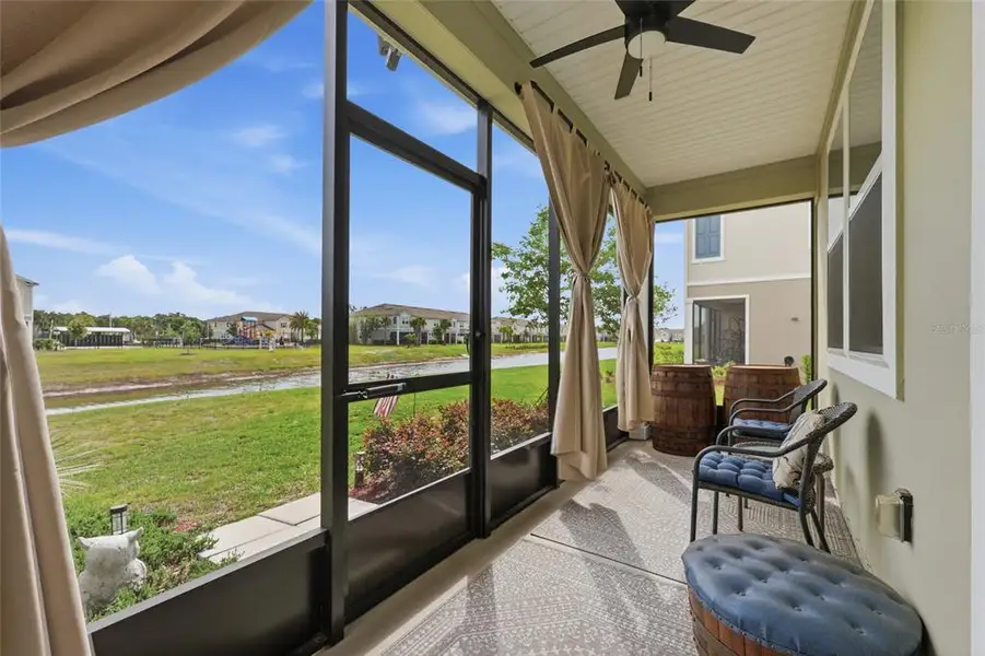 Exterior details and patio area of a home in , Palm Coast (Image 4).