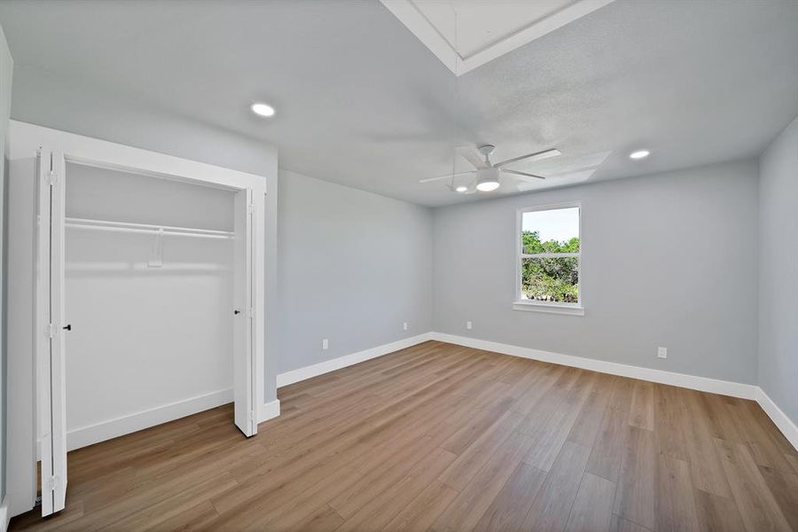 Spacious, unfurnished interior of a new home in , Granbury (Image 10). Spacious, unfurnished interior of a new home in , Granbury (Image 10).