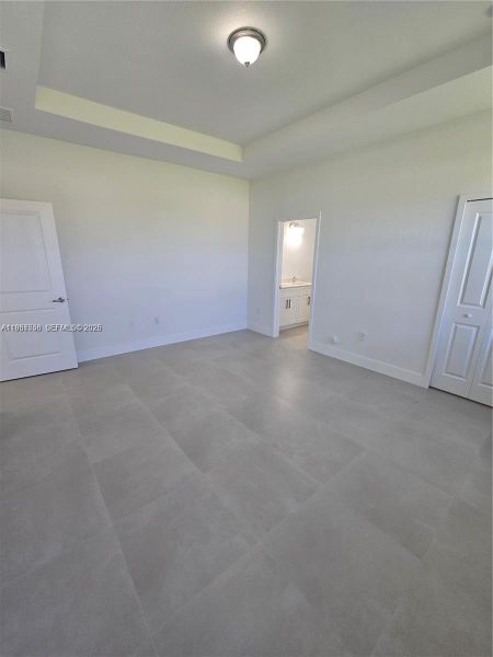 Spacious, unfurnished interior of a new home in , Homestead (Image 59).