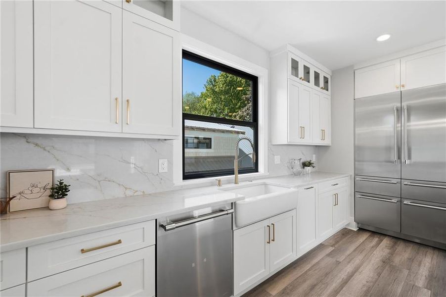Furnished interior view inside a new home in , Roswell (Image 52).