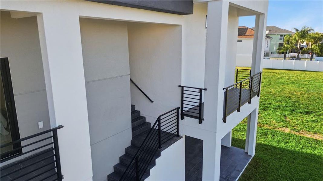 Exterior details and patio area of a home in , New Port Richey (Image 38).