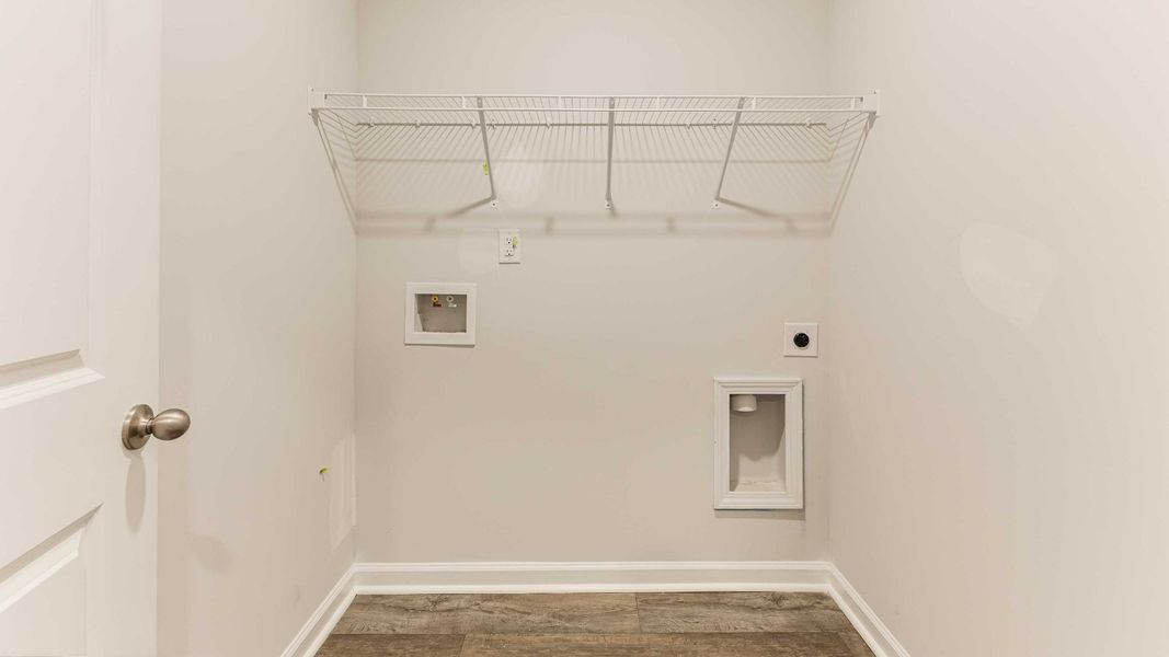 Spacious, unfurnished interior of a new home in Cedar Hill Landing, Navassa (Image 20).