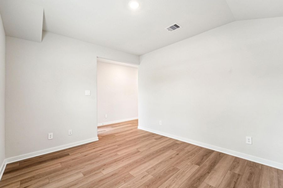 Photo is not of the actual home but is an inspirational photo of builder’s model home and may depict options, furnishings, and/or decorator features that are not included. Photo is not of the actual home but is an inspirational photo of builder’s model home and may depict options, furnishings, and/or decorator features that are not included.