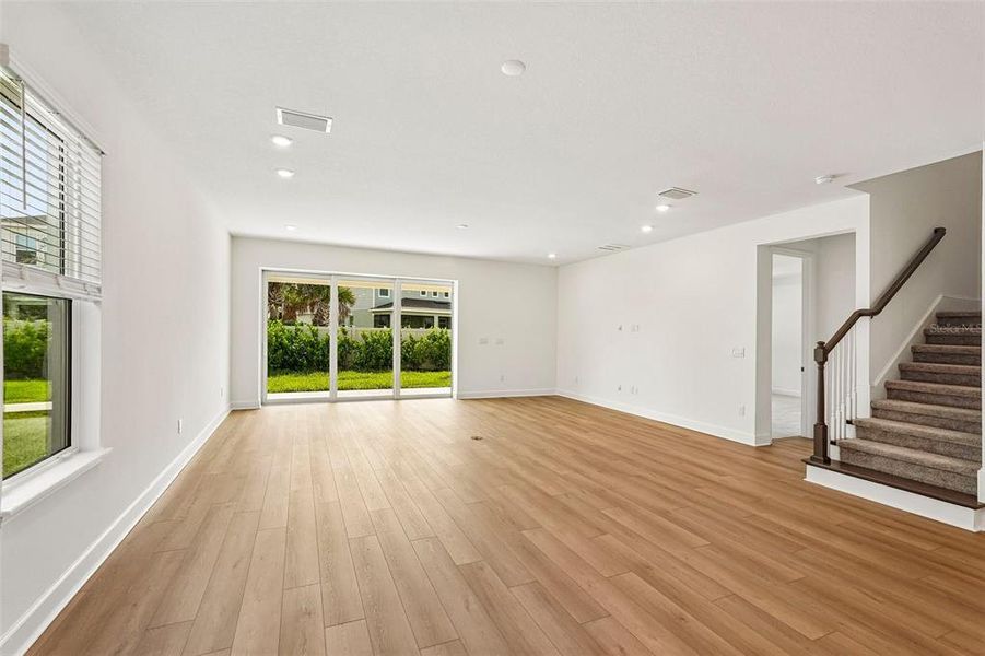 Spacious, unfurnished interior of a new home in Tiburon, Nokomis (Image 22).