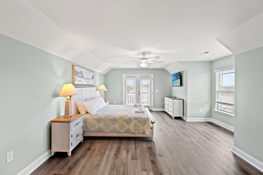 Furnished interior view inside a new home in , Surfside Beach (Image 10).