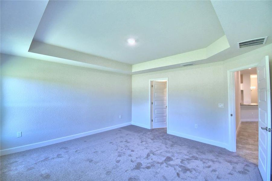 Spacious, unfurnished interior of a new home in Cadence Crossing, Auburndale (Image 35).