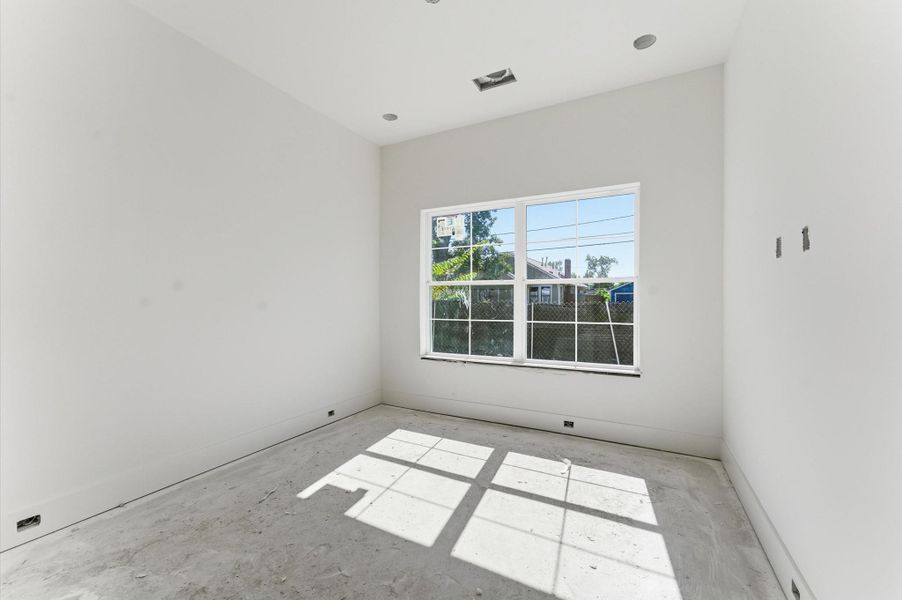 First floor guest suite or study. First floor guest suite or study.