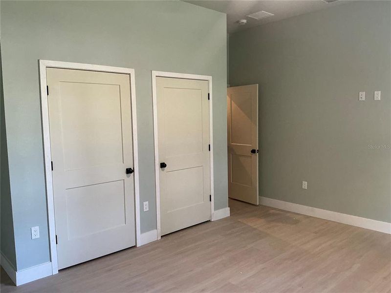 Spacious, unfurnished interior of a new home in , Deland (Image 26).