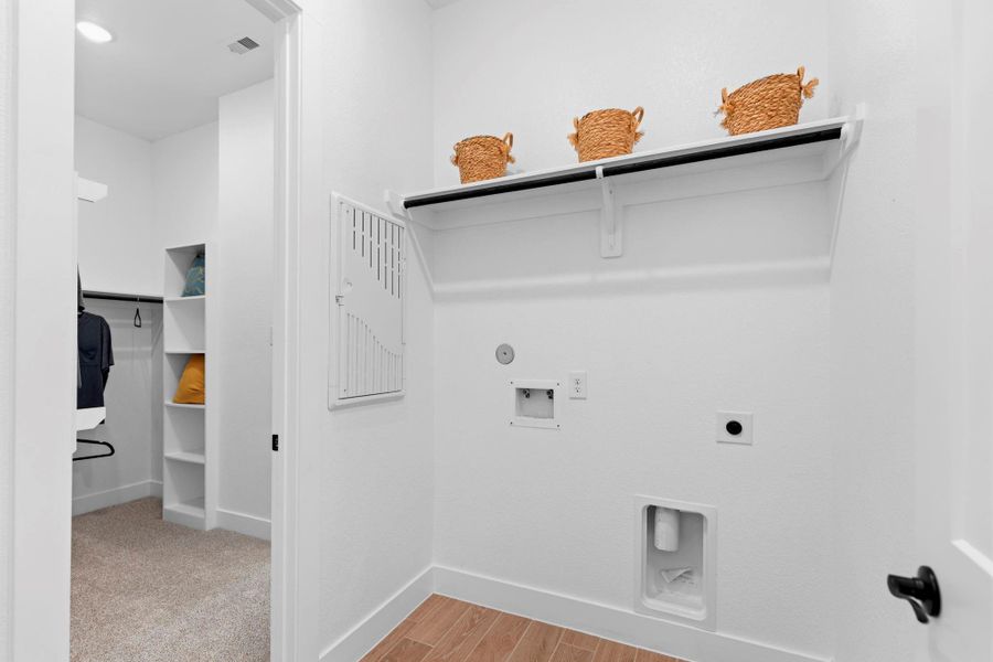 Spacious, unfurnished interior of a new home in Jubilee, Hockley (Image 24).