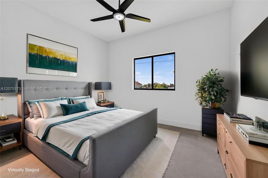 Furnished interior view inside a new home in , Cape Coral (Image 11).