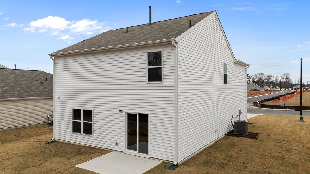 Exterior details and patio area of a home in Hunter Hill, Rocky Mount (Image 18).