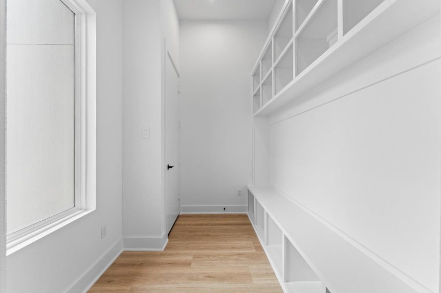 Spacious, unfurnished interior of a new home in , Missouri City (Image 15). Spacious, unfurnished interior of a new home in , Missouri City (Image 15).