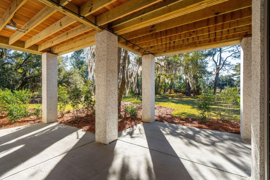 Image 90 of a home in .