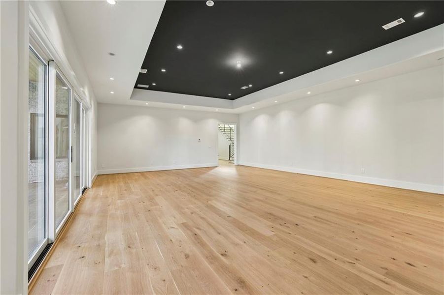 Spacious, unfurnished interior of a new home in , Atlanta (Image 23).