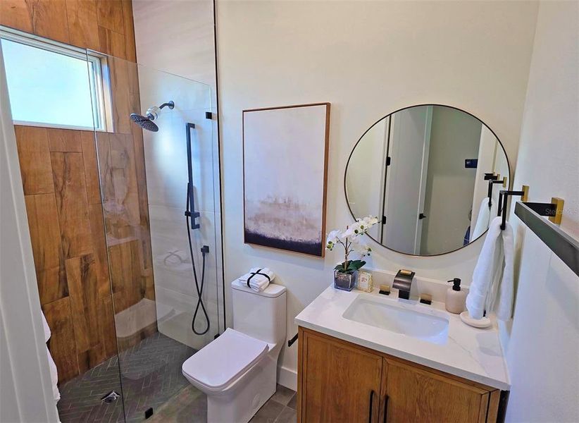 Furnished interior view inside a new home in , Sarasota (Image 10).