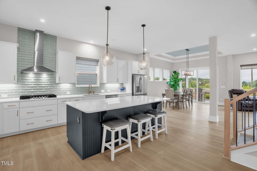 10-web-or-mls-4421 Bridle Run Dr-10