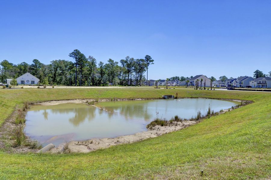 Image 33 of a home in Grand Park.