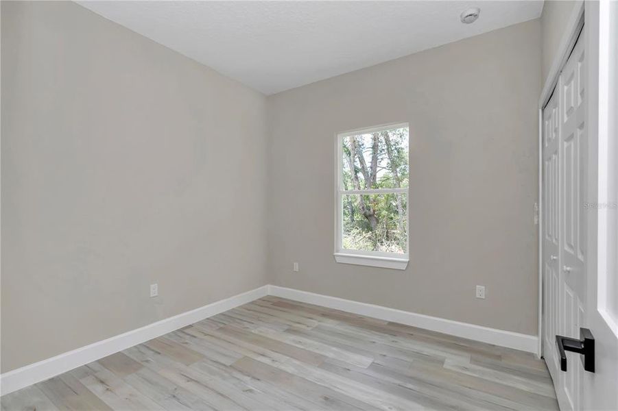 Spacious, unfurnished interior of a new home in , Ocala (Image 15).