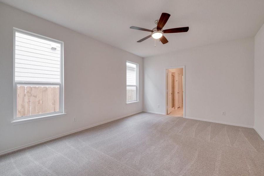 Spacious, unfurnished interior of a new home in Sonterra - Cool Water, Jarrell (Image 8). Spacious, unfurnished interior of a new home in Sonterra - Cool Water, Jarrell (Image 8).